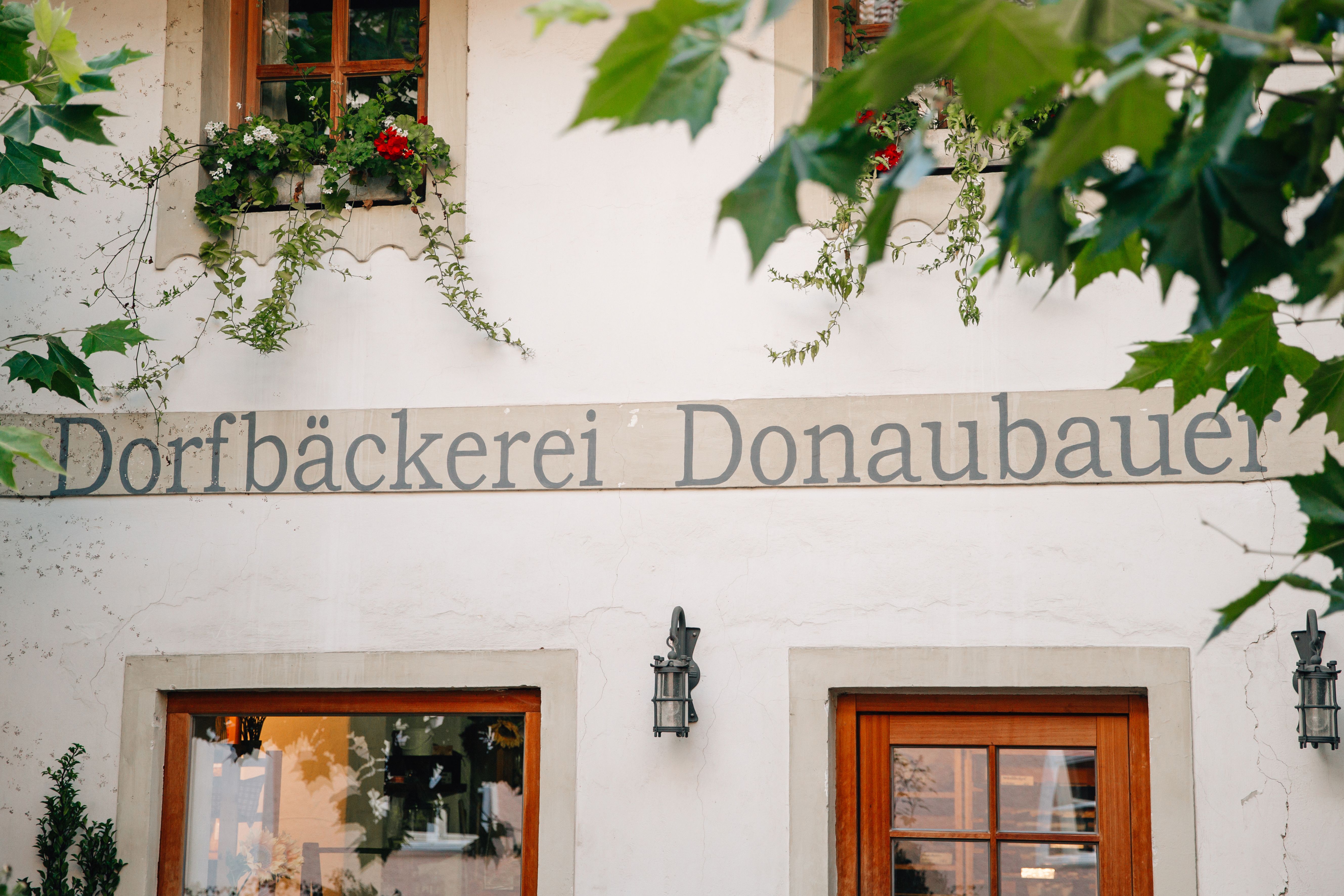 Dorfbäckerei Donaubauer - Hausfassade